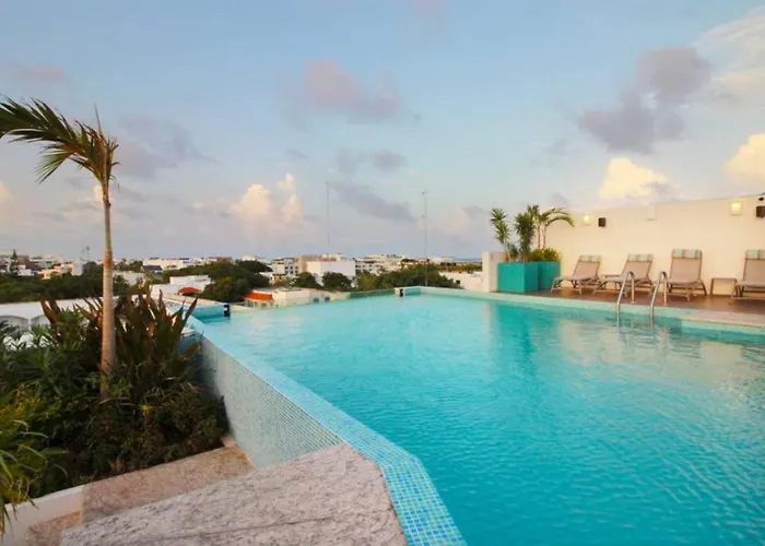 Stylish 1br Downtown Pool , Gallery, Wifi,spa * Playa del Carmen