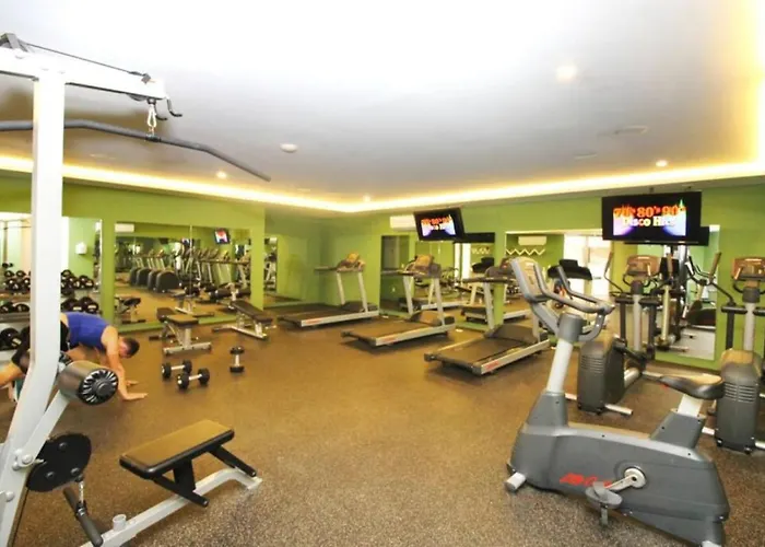 Apartment Stylish 1br Downtown Pool , Gallery, Wifi,spa *