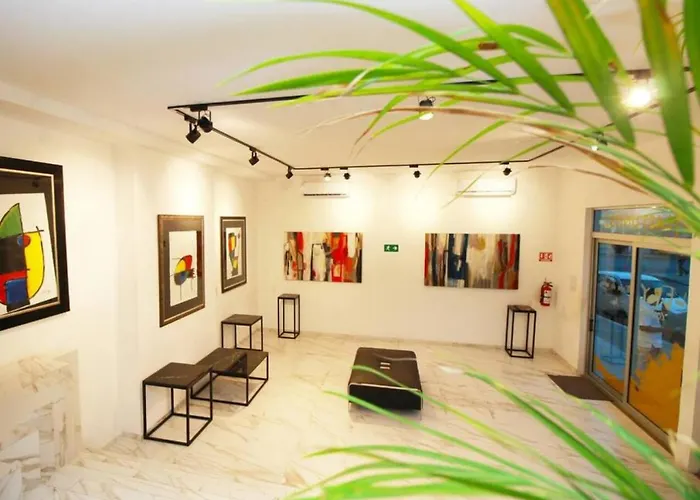 Stylish 1br Downtown Pool , Gallery, Wifi,spa * Playa del Carmen