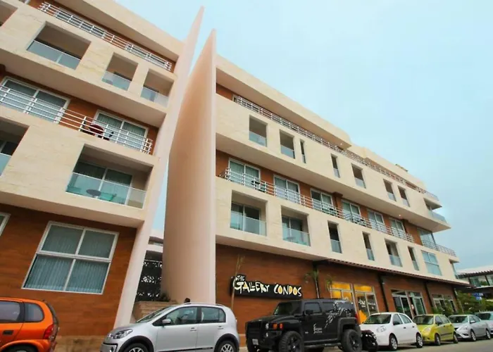 Stylish 1br Downtown Pool , Gallery, Wifi,spa Apartment